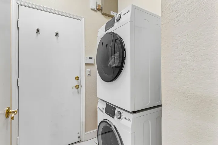 025-4510KensingtonParkWay-Wellington-FL-
