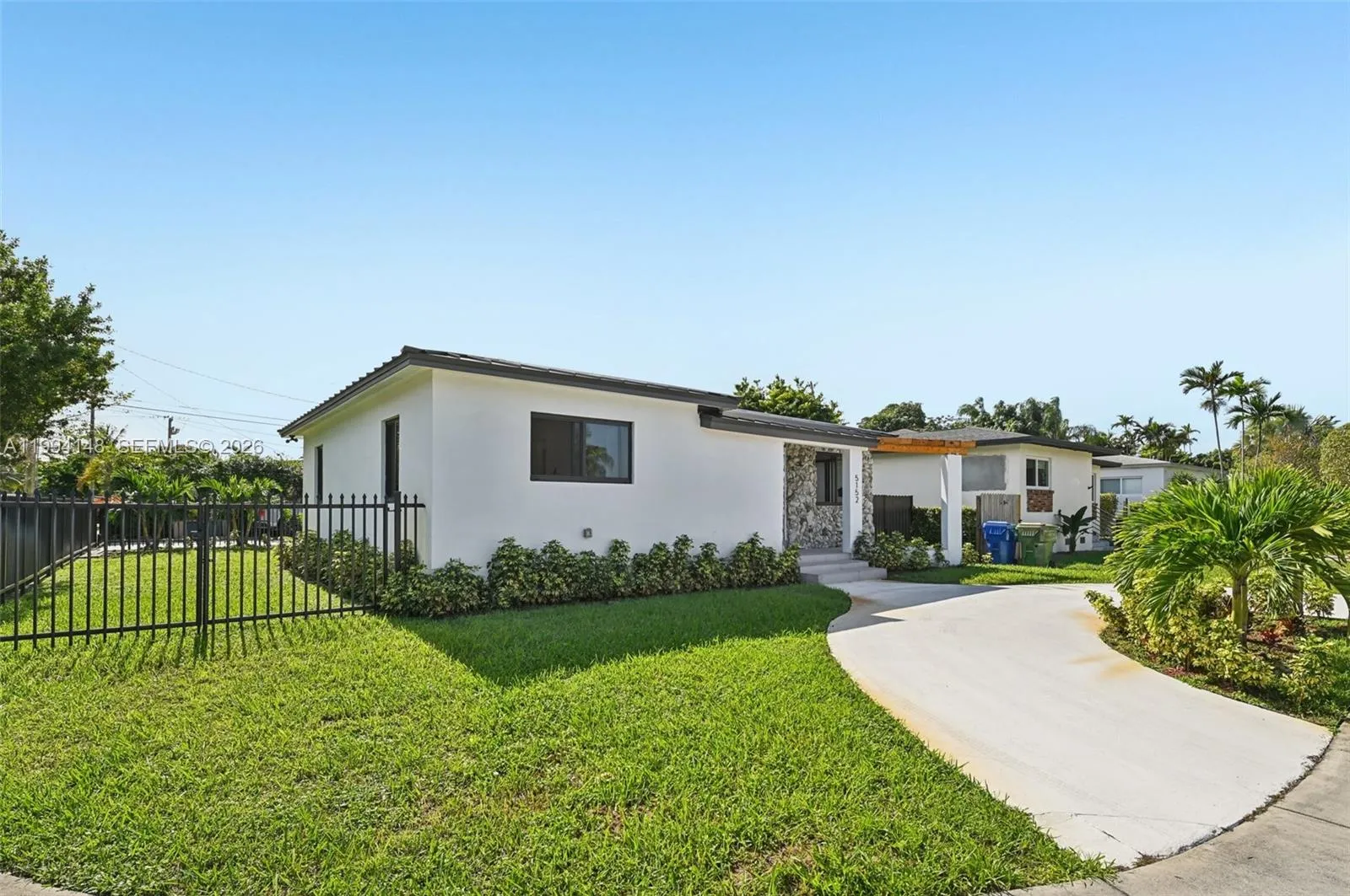 Property photo 44