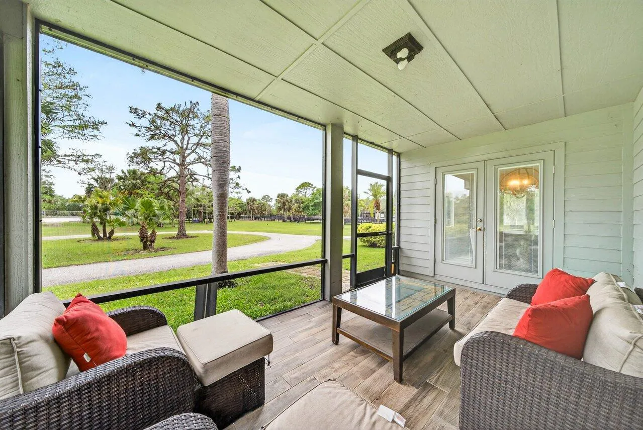 Screened Patio