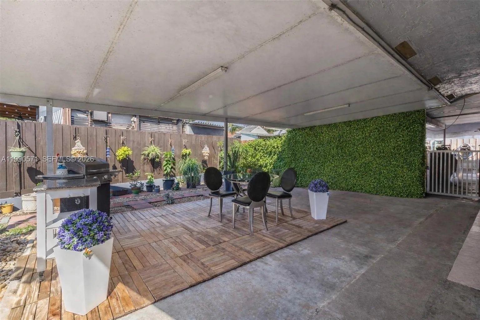 Property photo 25