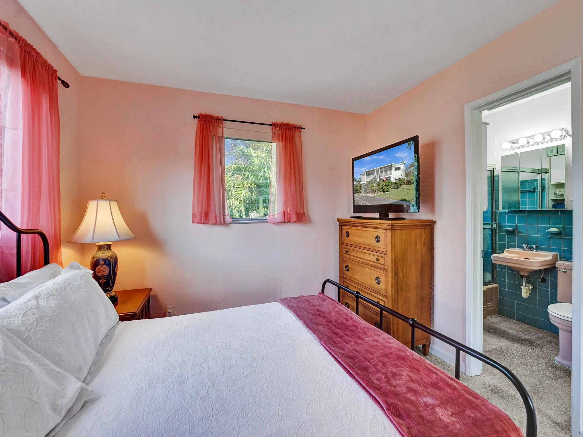 Property photo 33