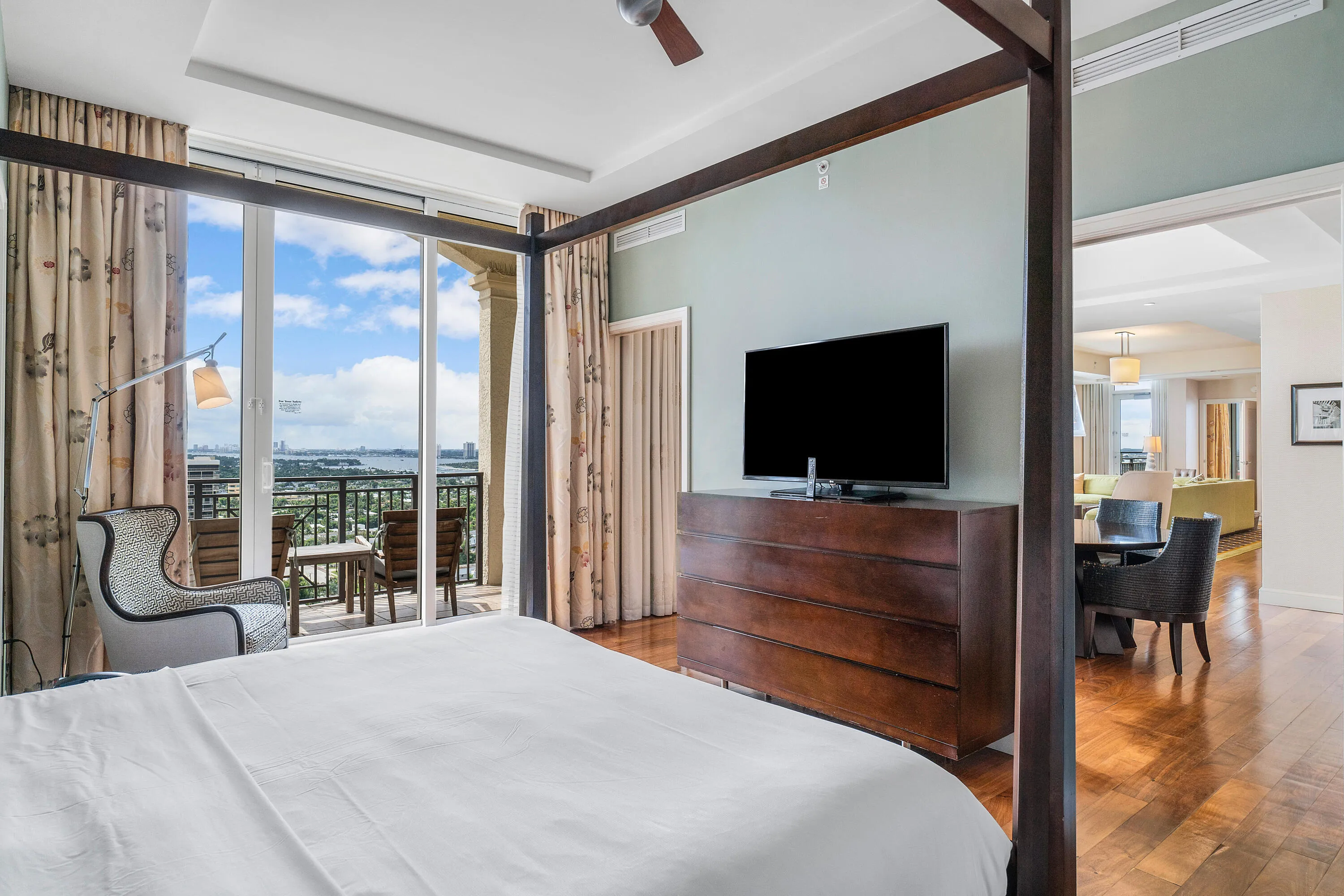 022-3800NorthOceanDrive-RivieraBeach-FL-