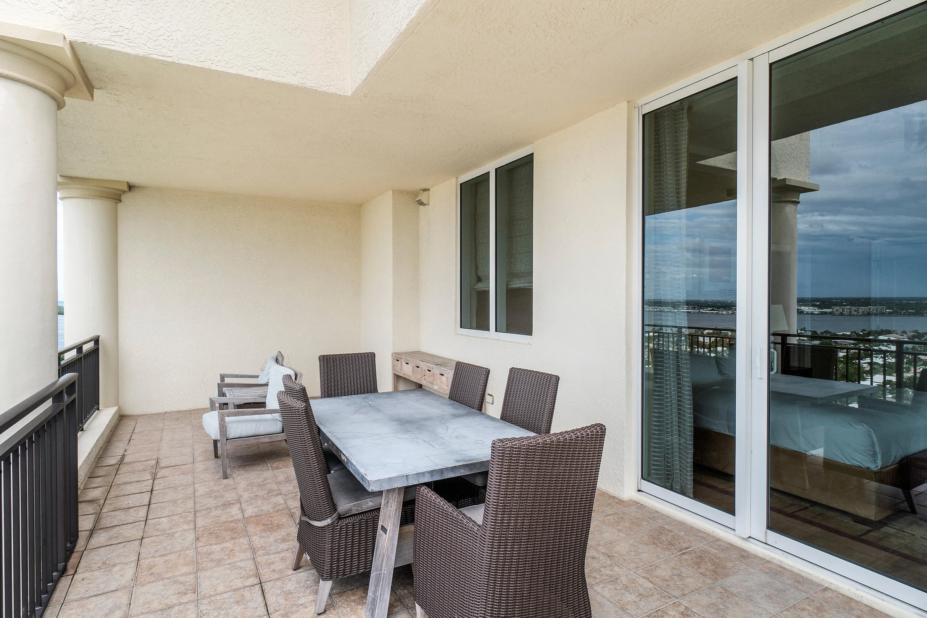 038-3800NorthOceanDrive-RivieraBeach-FL-