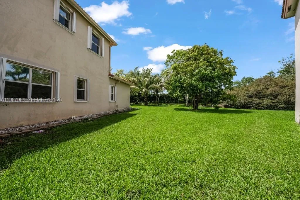 Oversized lot with 11,500+ sq. ft.