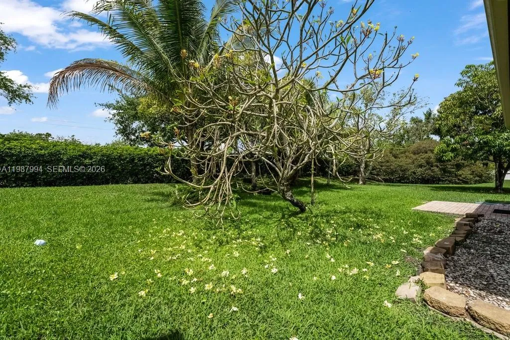 Oversized lot with 11,500+ sq. ft.