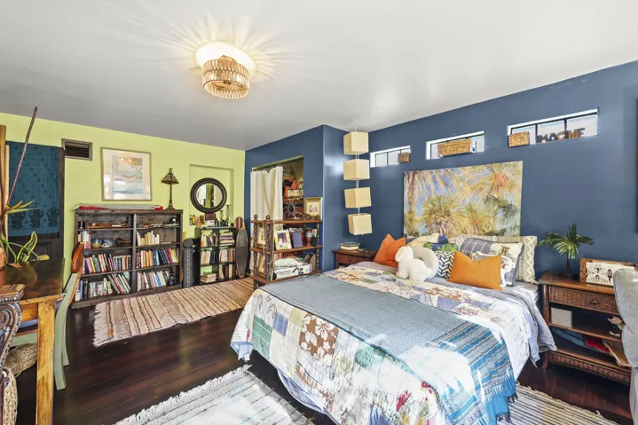 bedroom 4 (largest bedroom)