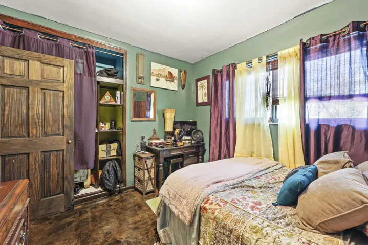 Guest bedroom 2