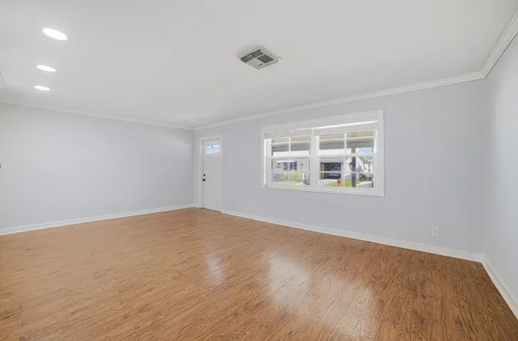 Livingroom-C