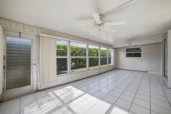 Patio-B