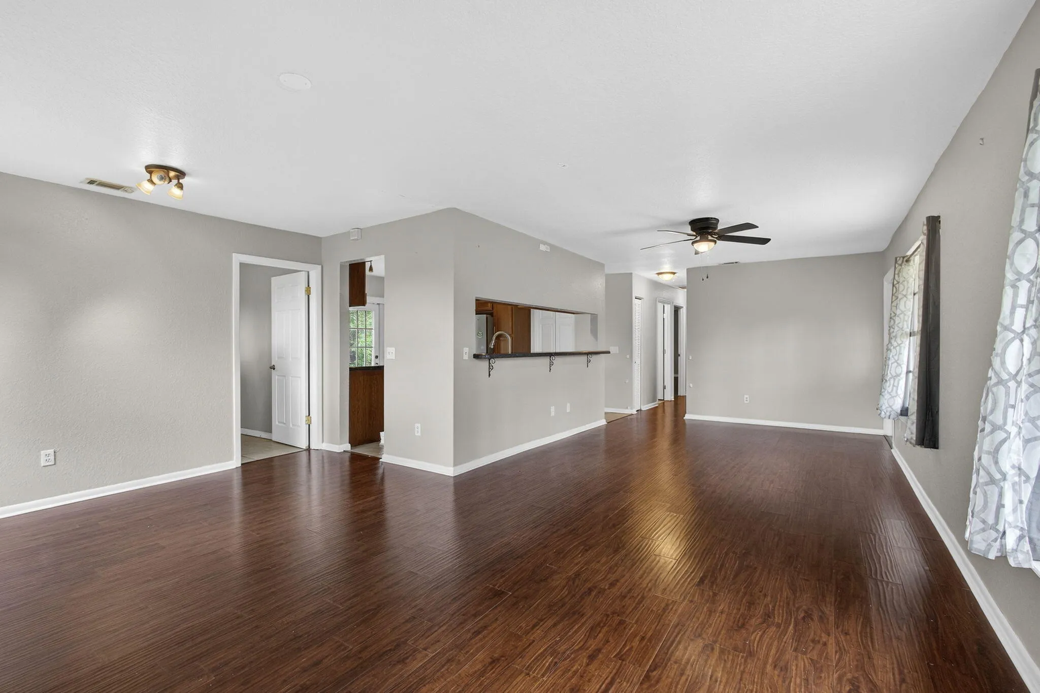 Spacious Living Area