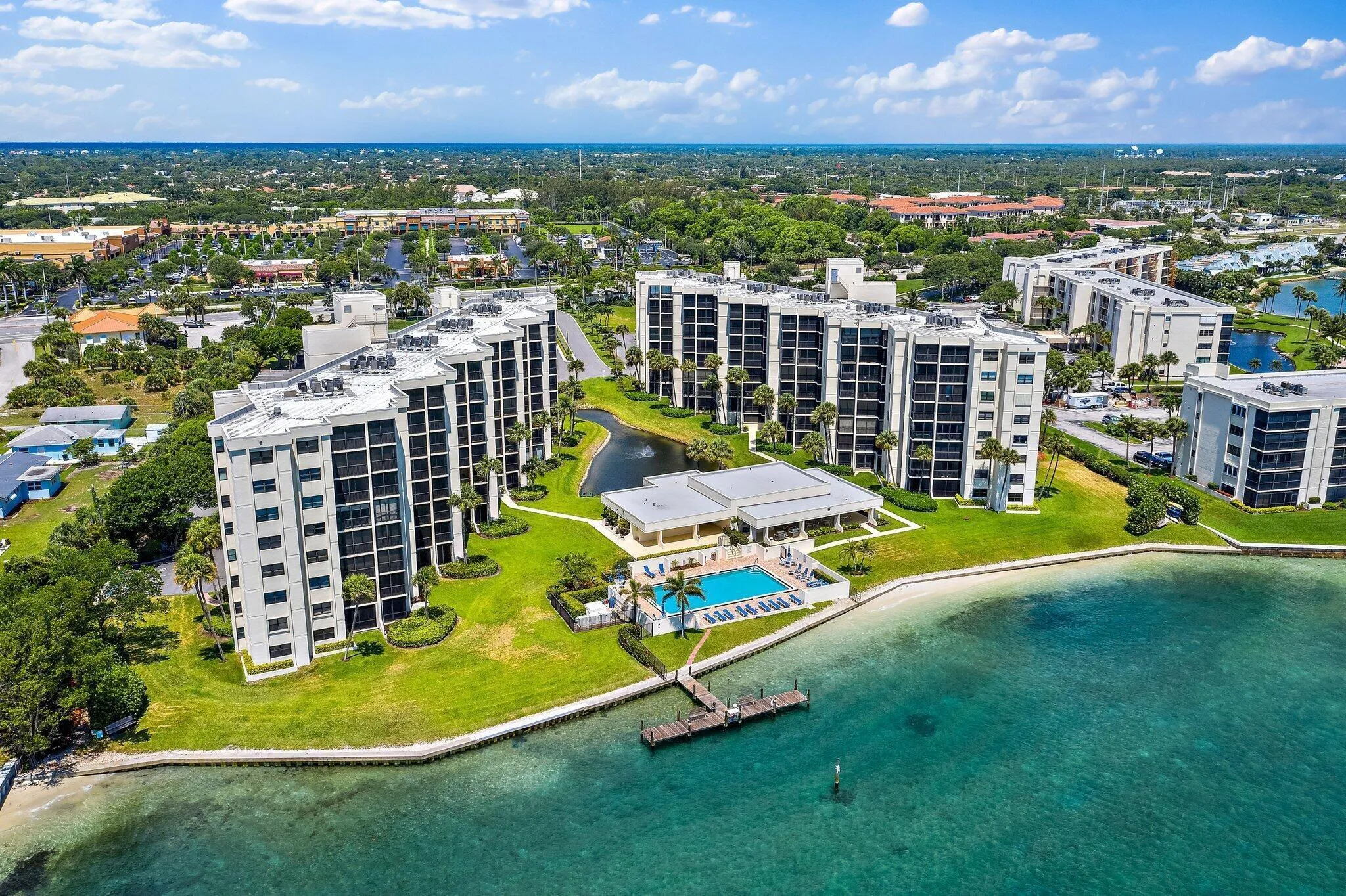 080-19800SandpointeBayDr101-Tequesta-FL-
