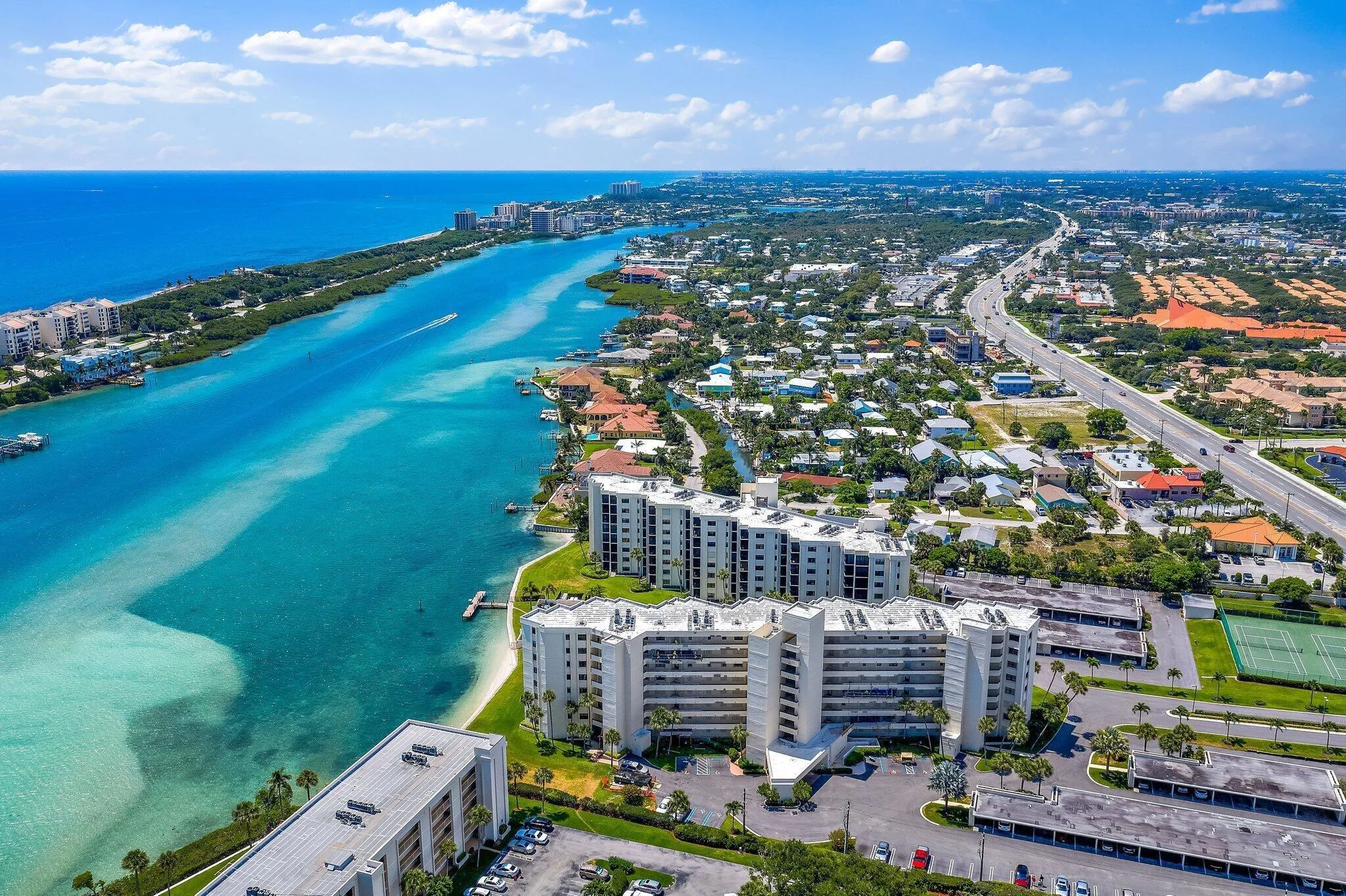 075-19800SandpointeBayDr101-Tequesta-FL-