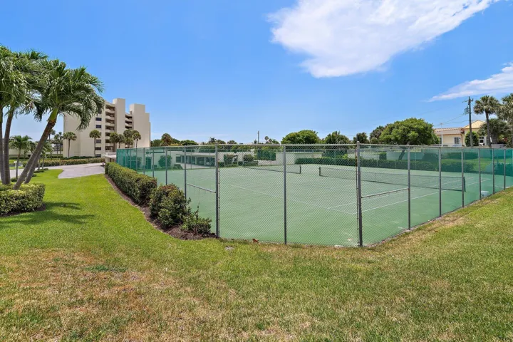 066-19800SandpointeBayDr101-Tequesta-FL-