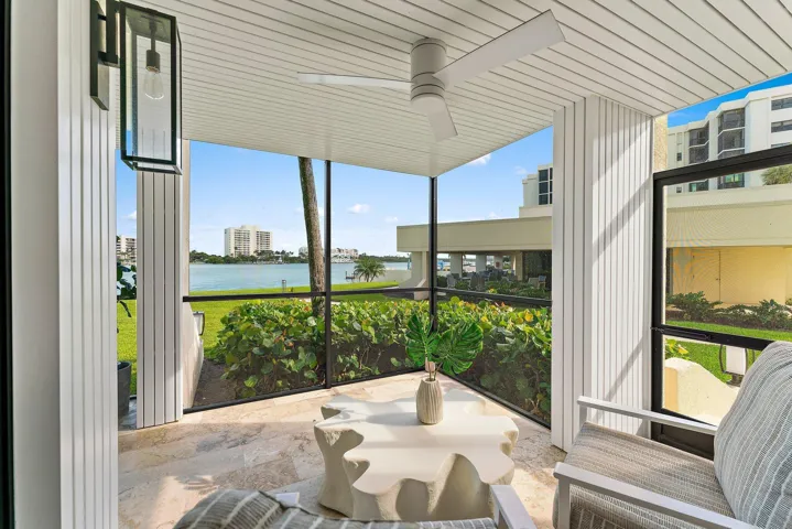 052-19800SandpointeBayDr101-Tequesta-FL-