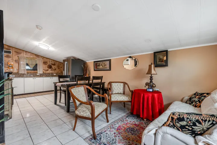7111Washingtonave.Lantana-1