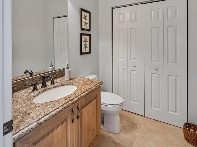 Powder Room