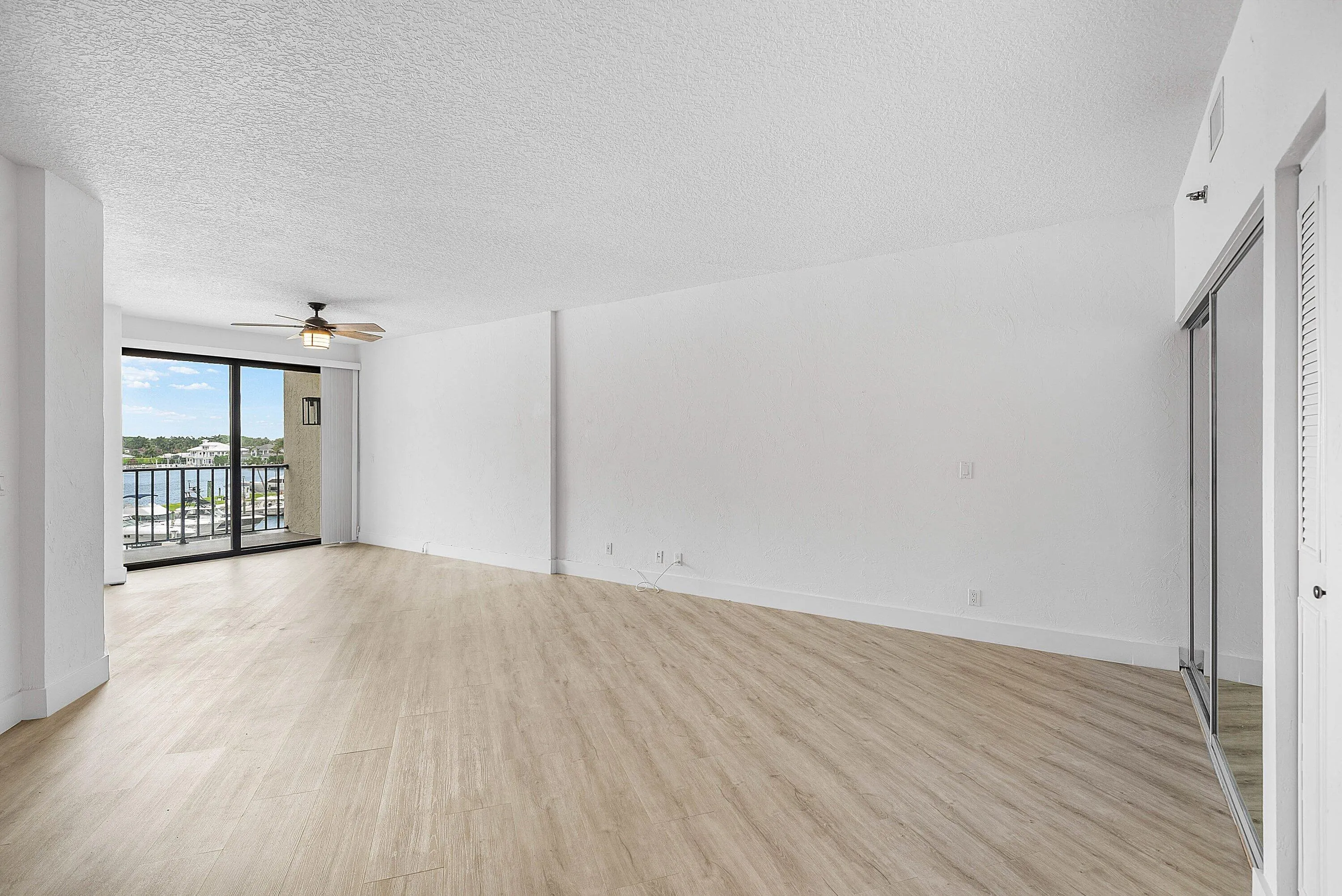 027-1035Southeast6thAvenue-213-DelrayBea