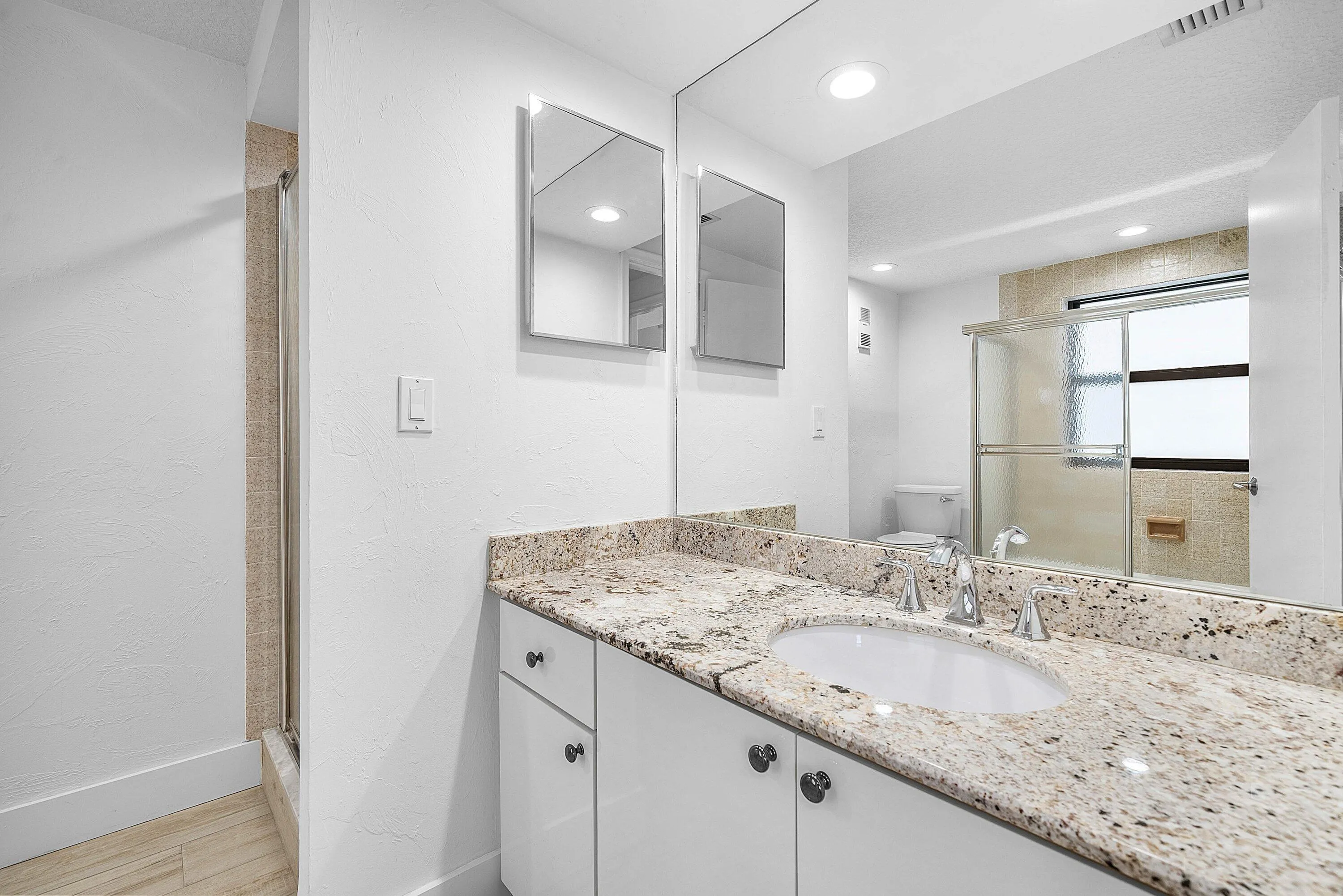 032-1035Southeast6thAvenue-213-DelrayBea