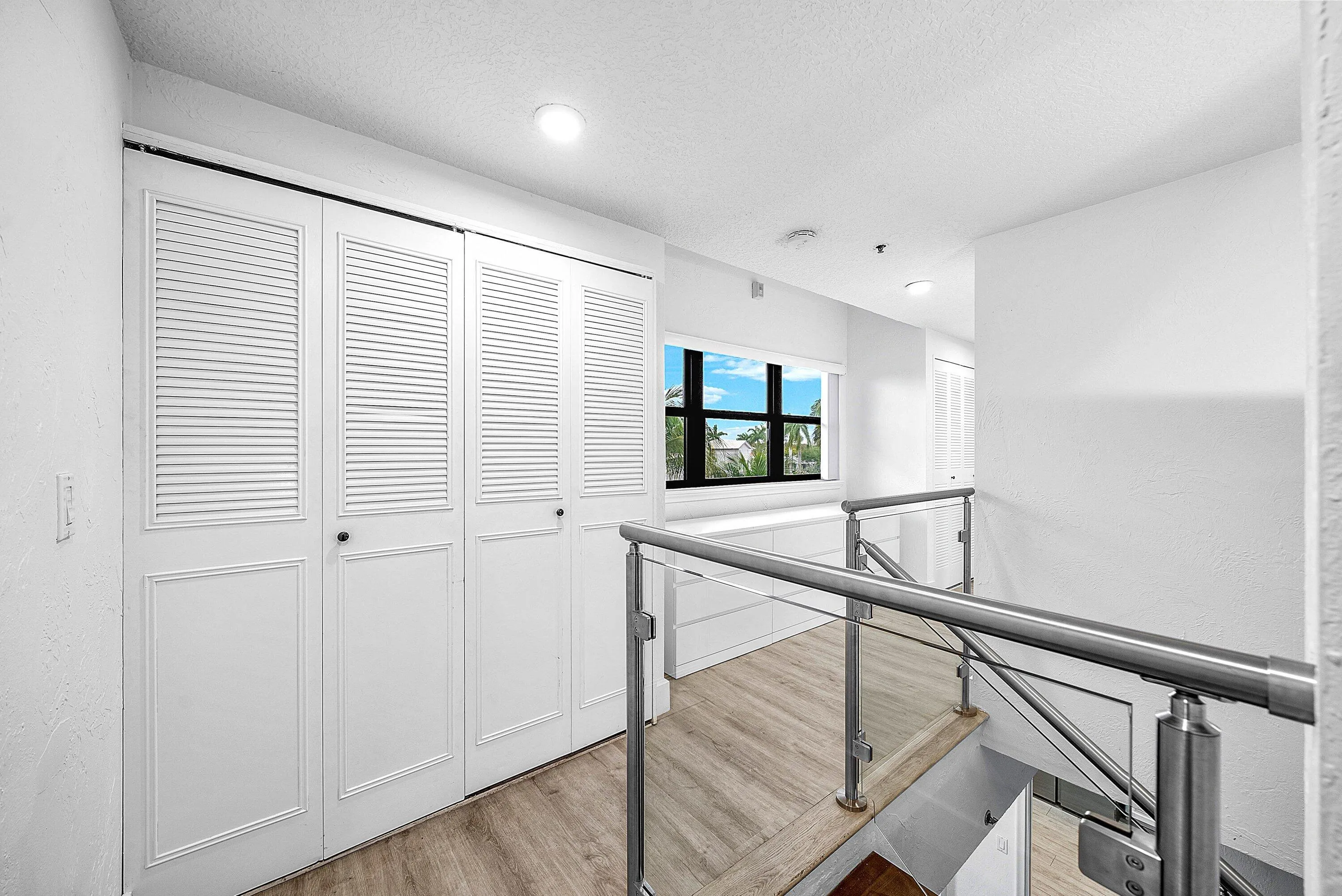 020-1035Southeast6thAvenue-213-DelrayBea