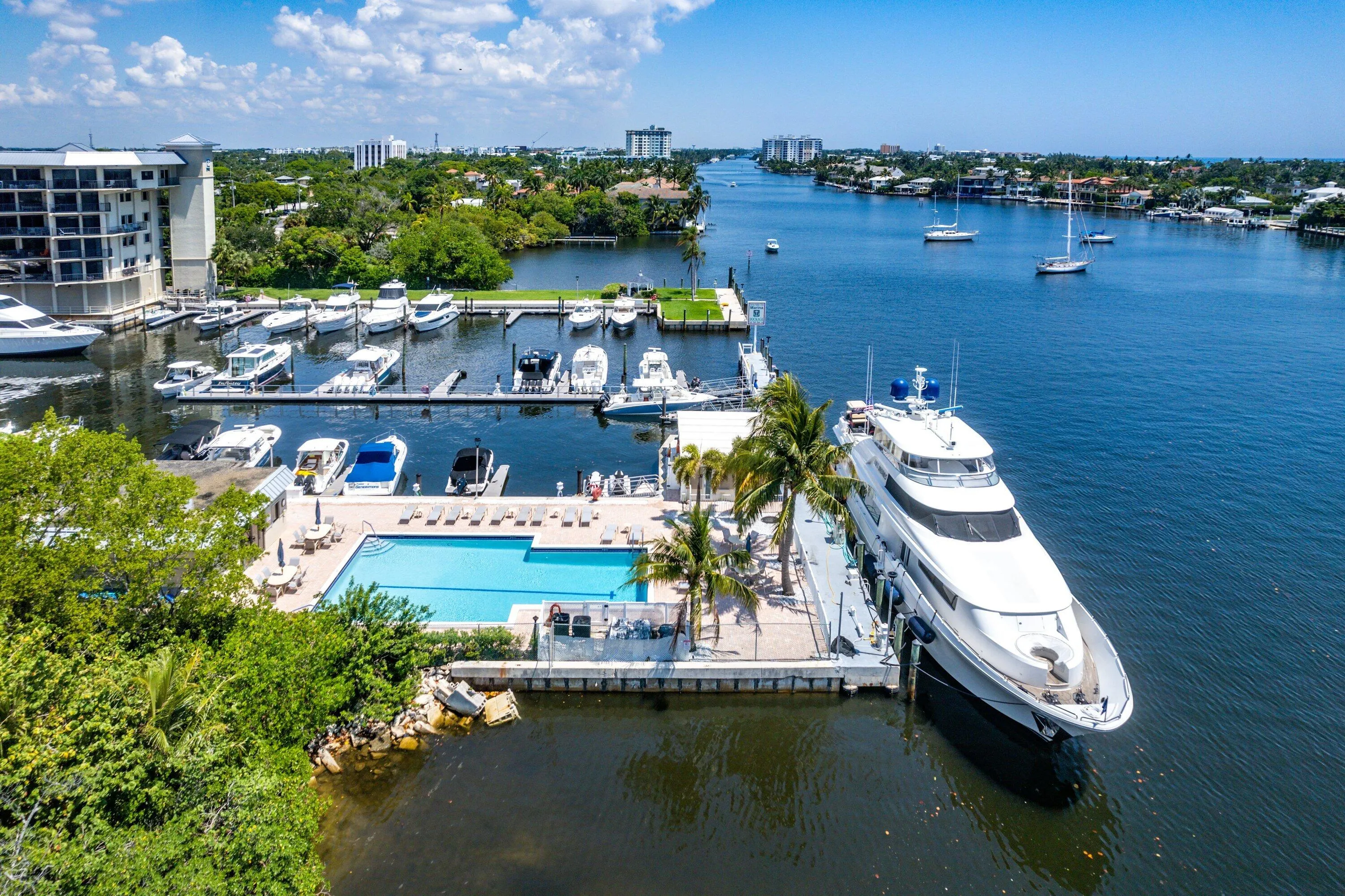 053-1035Southeast6thAvenue-213-DelrayBea