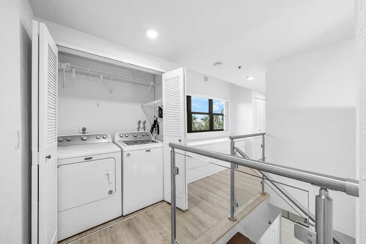 021-1035Southeast6thAvenue-213-DelrayBea