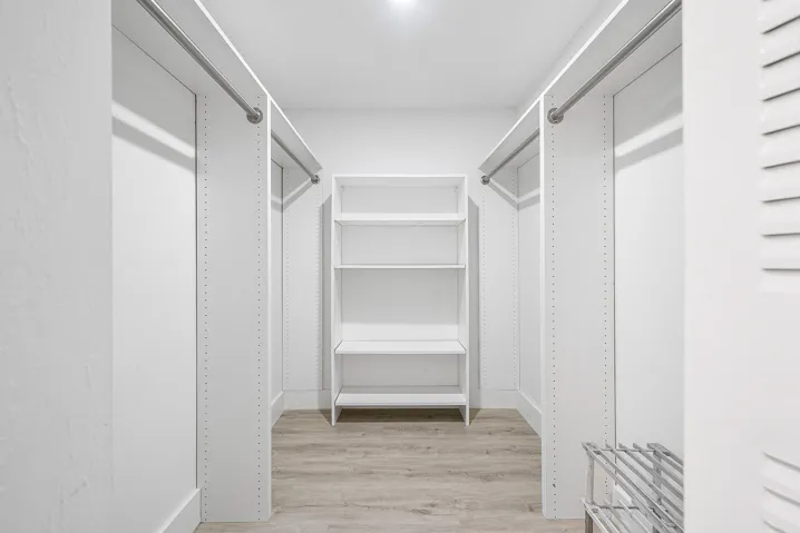 035-1035Southeast6thAvenue-213-DelrayBea
