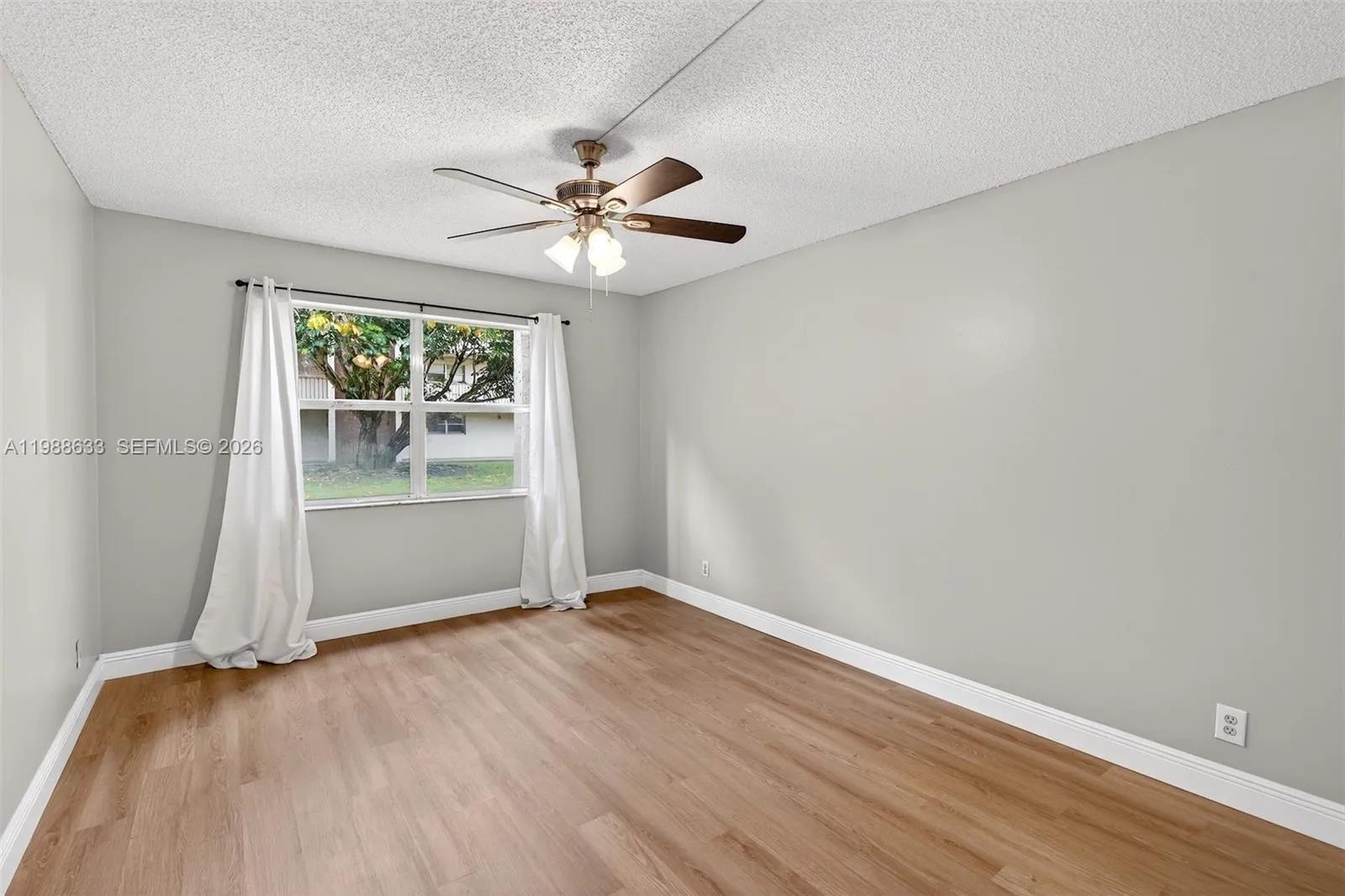 2nd Bedroom