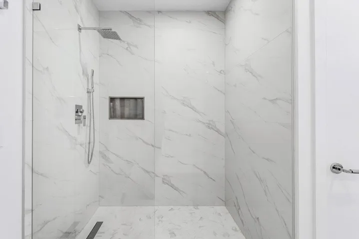020-220LakeShoreDrive-1415-LakePark-FL-3