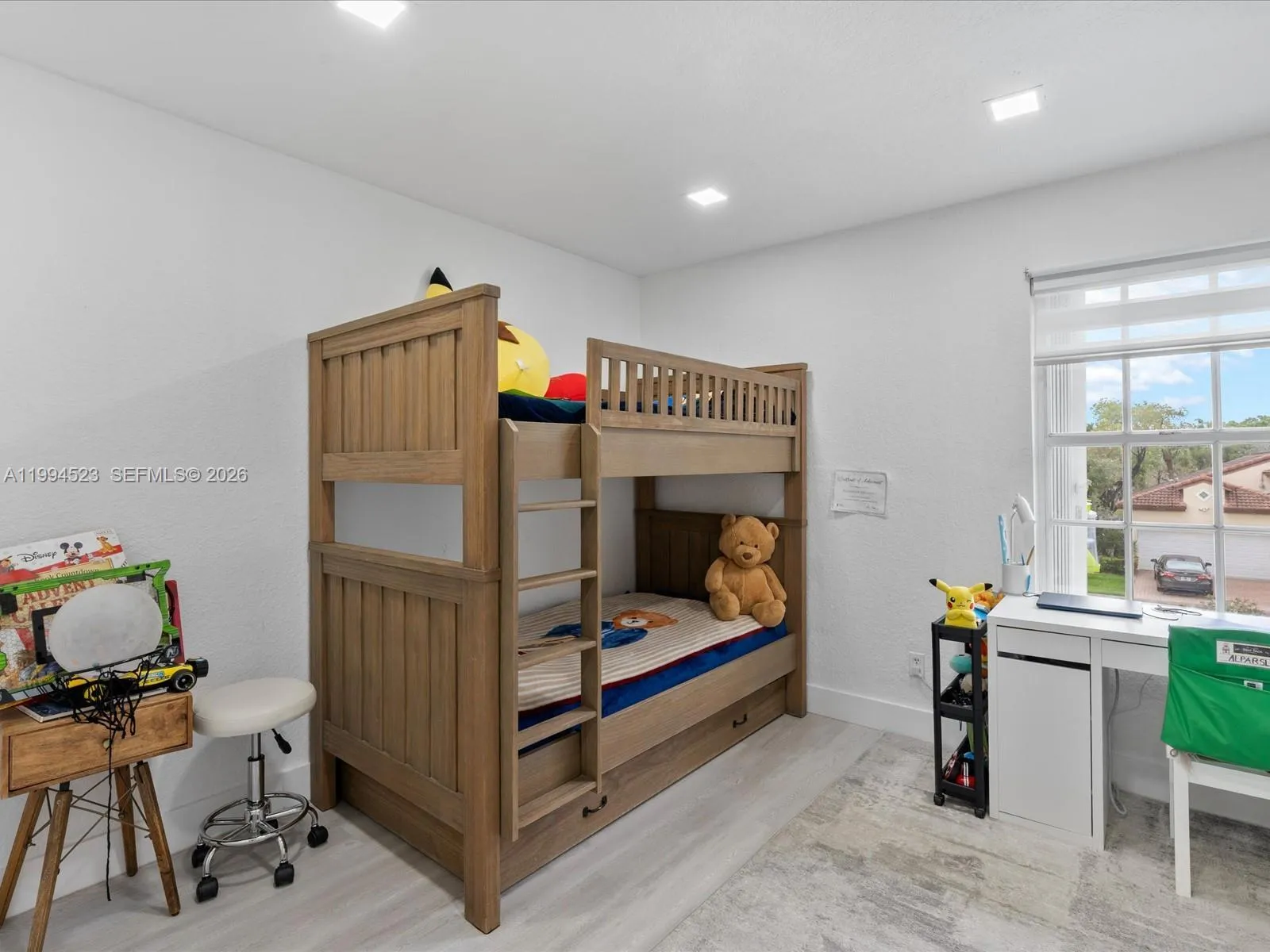 Property photo 28