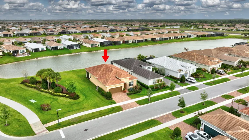 9318 SW Miracoli Way, Port St. Lucie