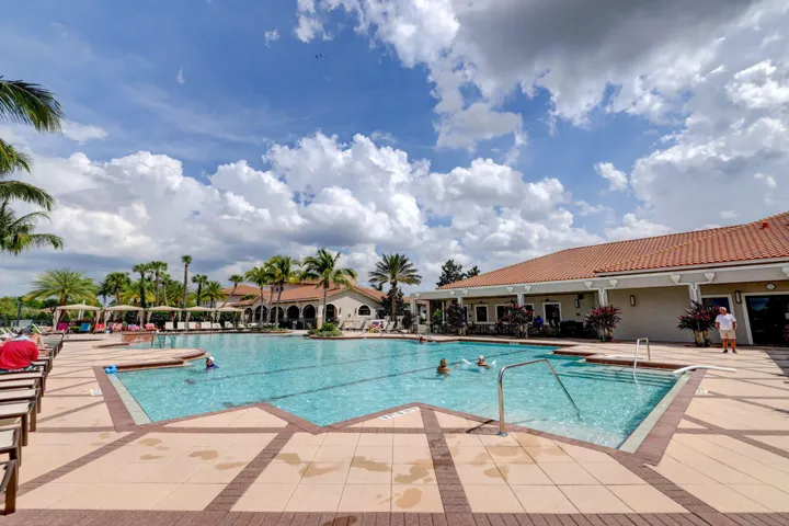 VERANO AMENITIES