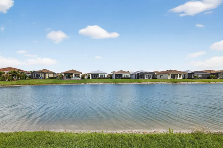 9318 SW Miracoli Way, Port St. Lucie
