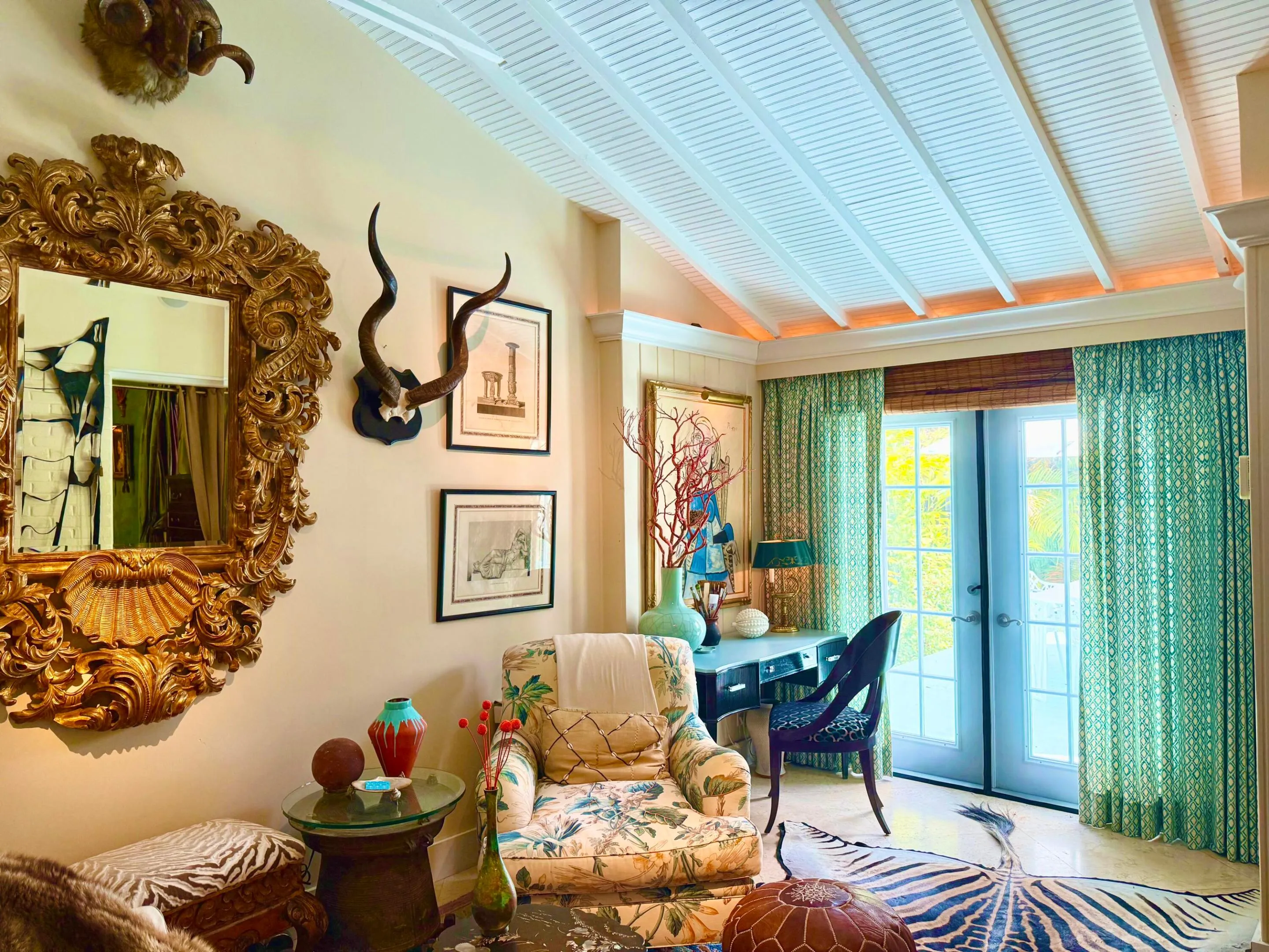 Primary suite