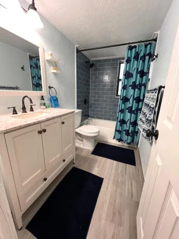 04 . Bathroom
