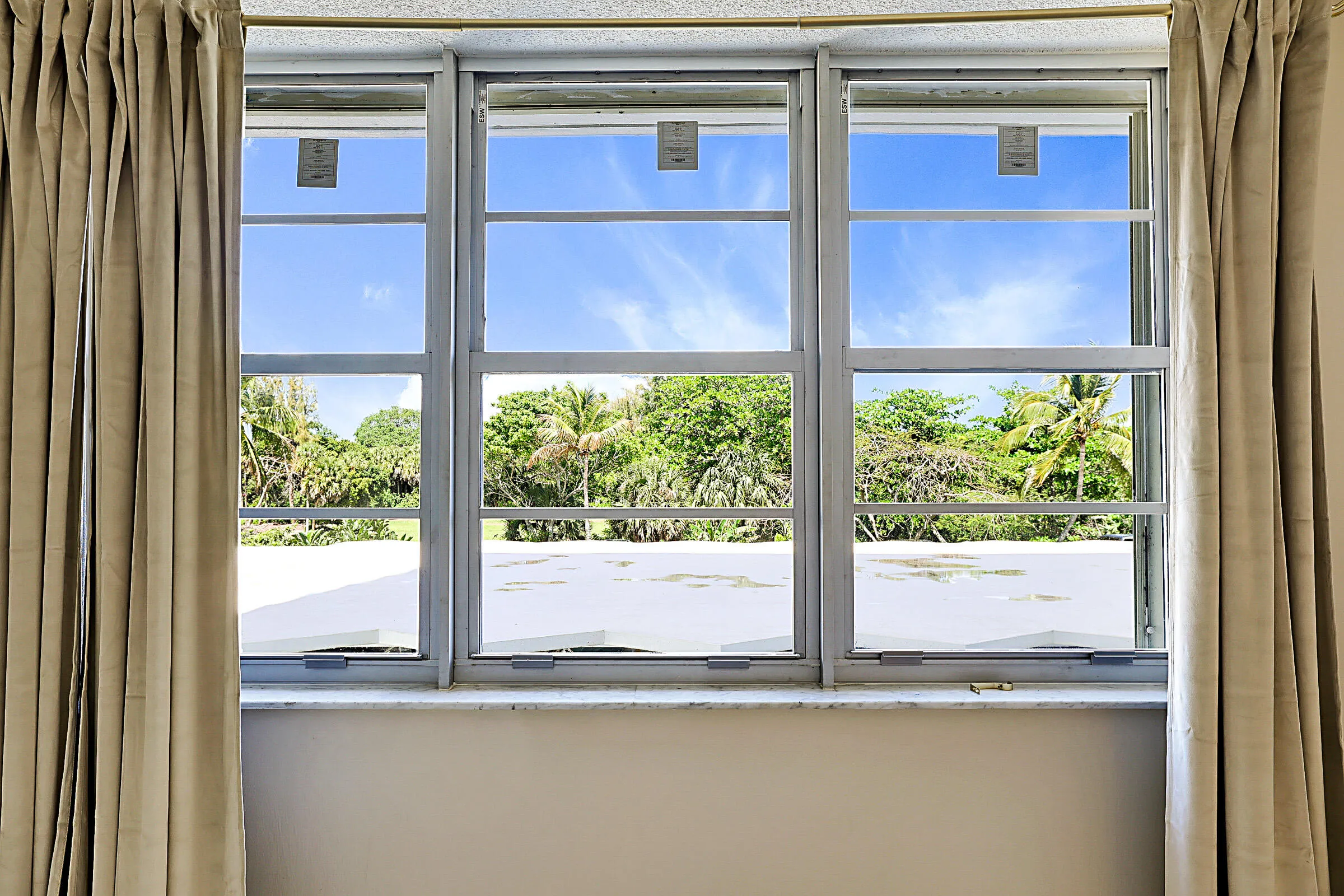 2121 N Ocean Blvd 302 W-25
