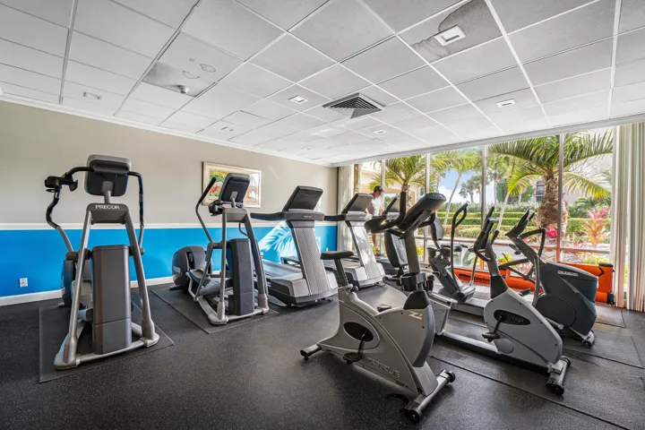 Cardio room
