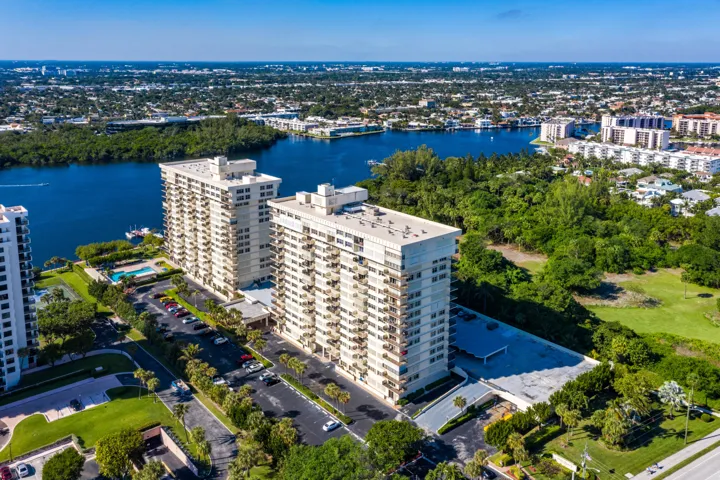 Boca Towers