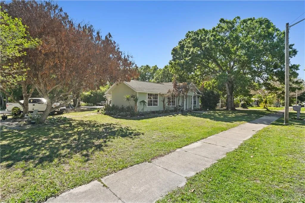 Property photo 30