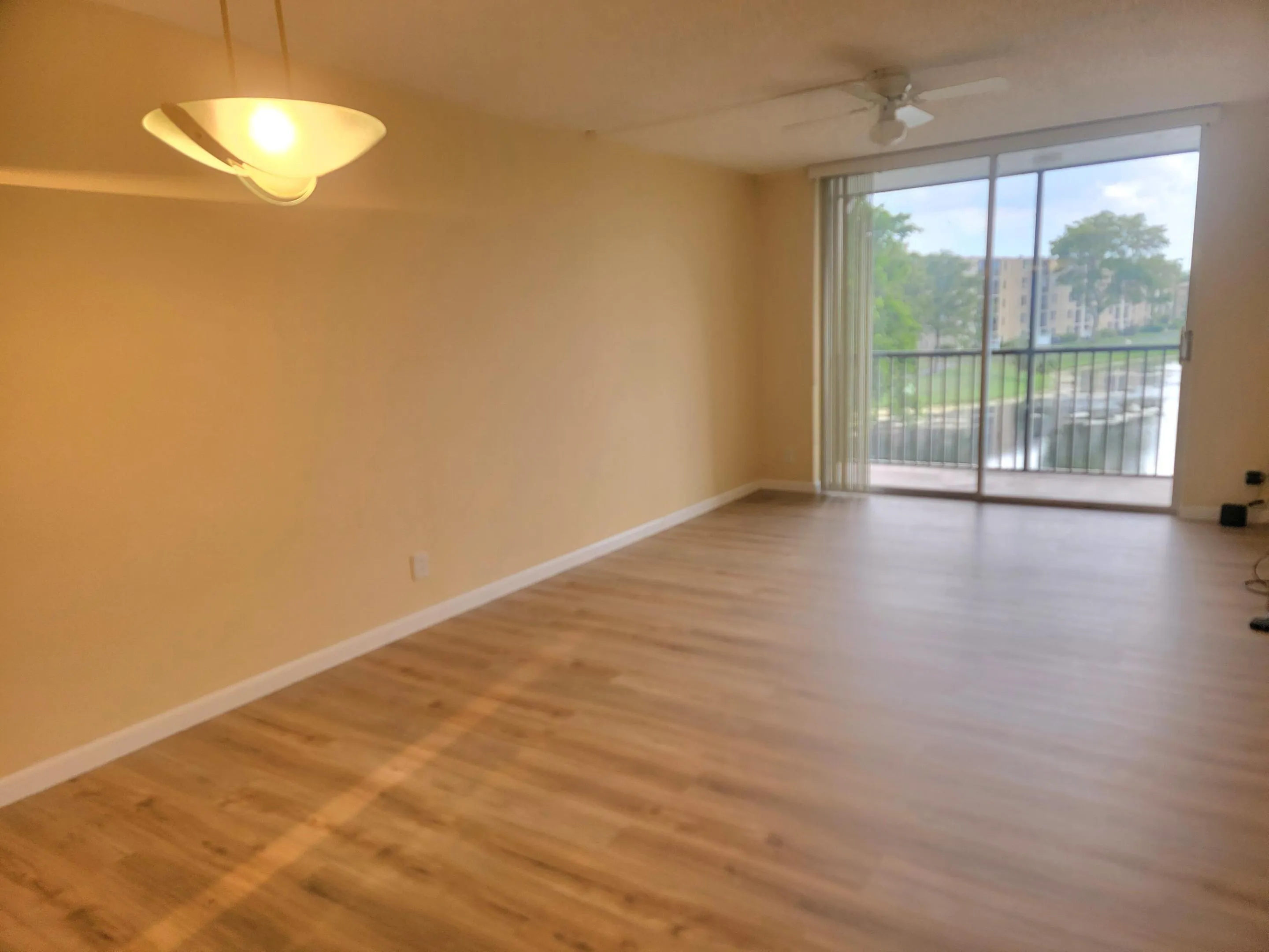 Living / Dining room