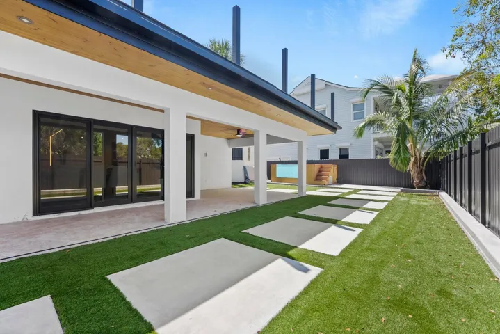 1690 back yard