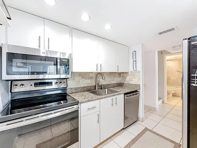 755 Dotterel Road- Kitchen
