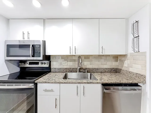 755 Dotterel Road- Kitchen