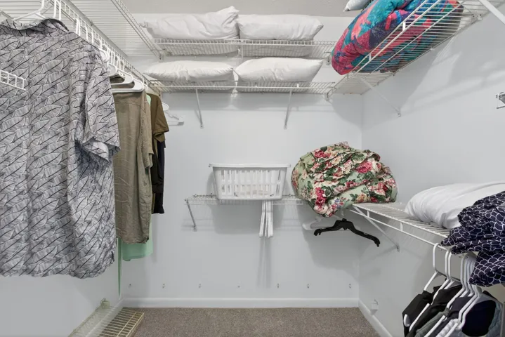 27-web-or-mls-2201-3170