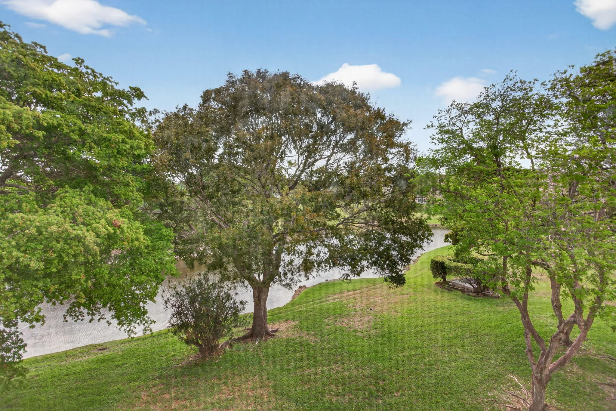 21-web-or-mls-1030-2439