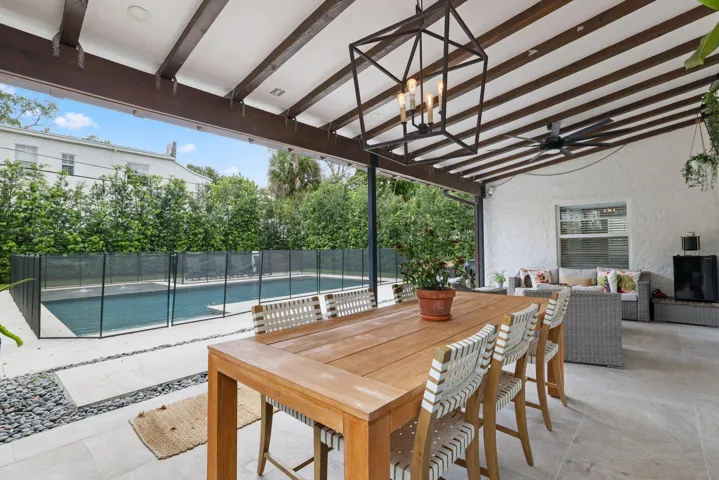 706 Sunset Road - 69.jpg-SMALL
