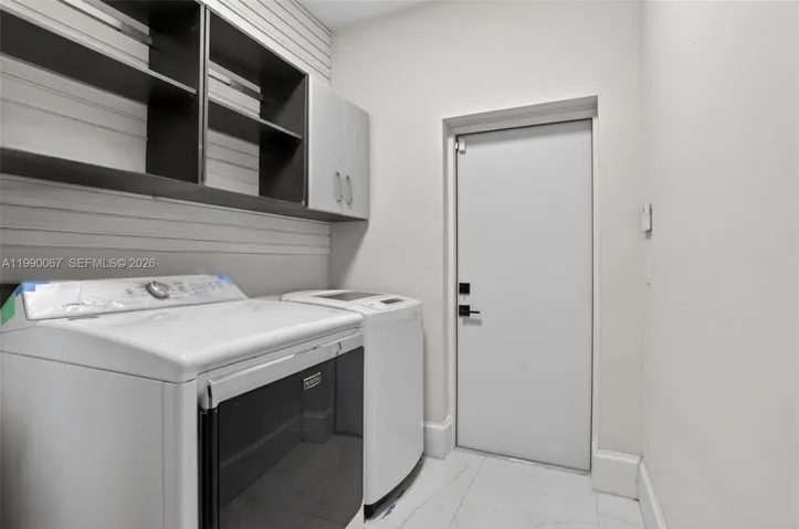 Photo 36