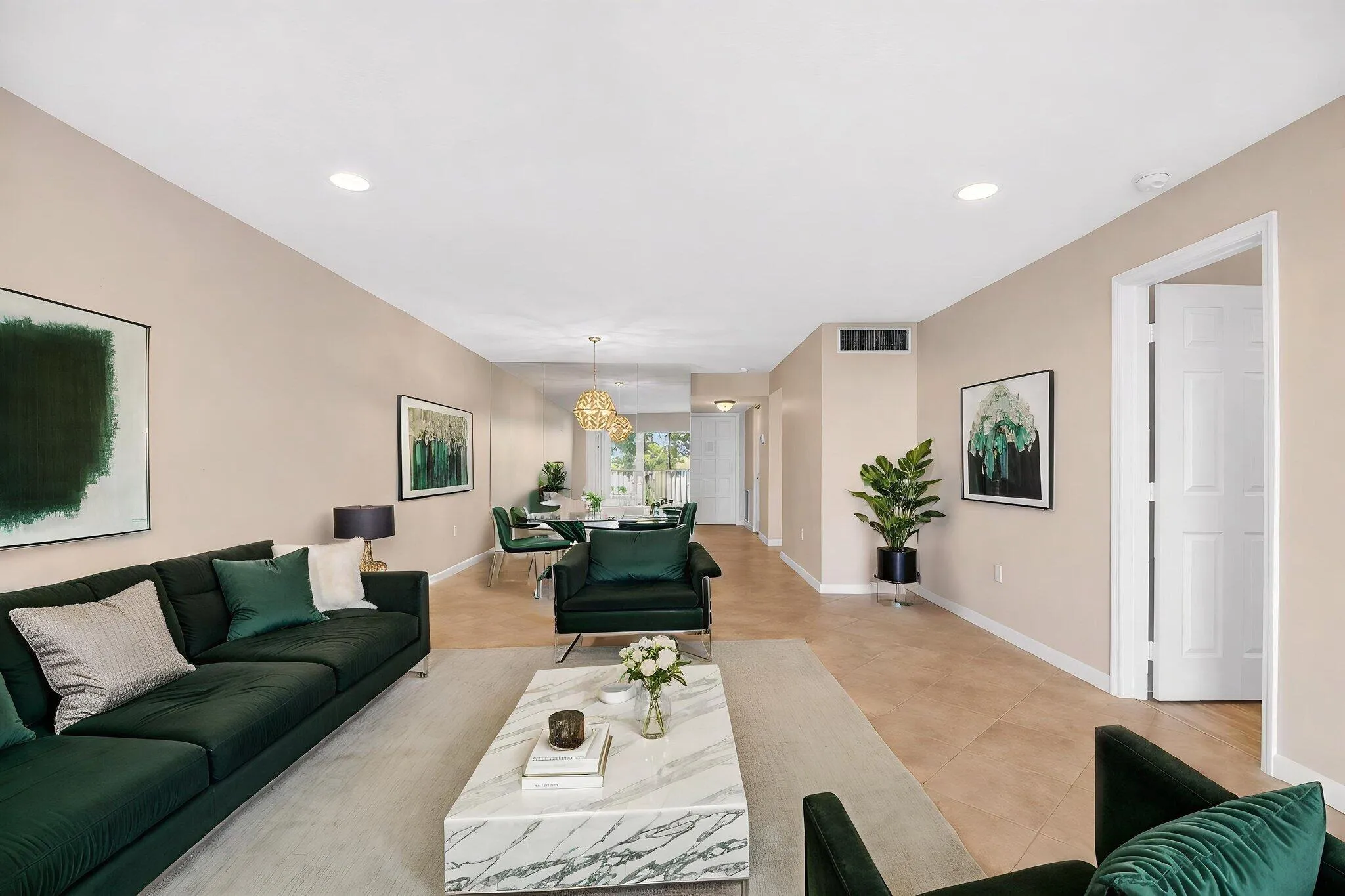 29-web-or-mls-empty_room2_4k virtually s