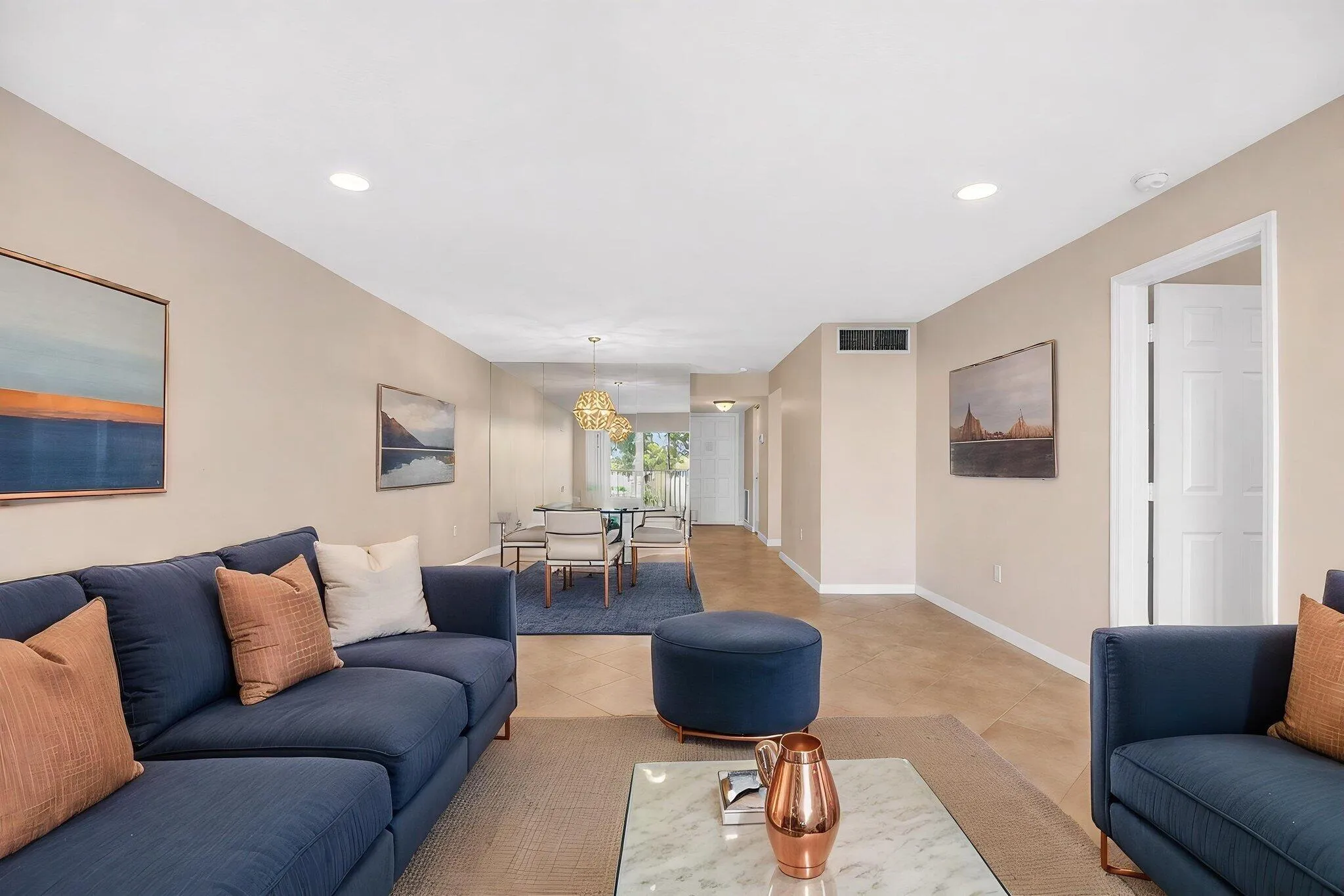 28-web-or-mls-empty_room2_4k virtually s