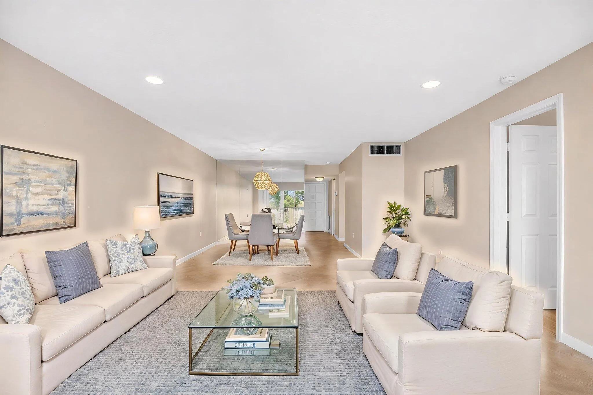 26-web-or-mls-empty_room2_4k virtually s