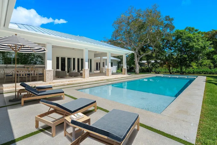 pool, cabana bath, outdoor kitchen